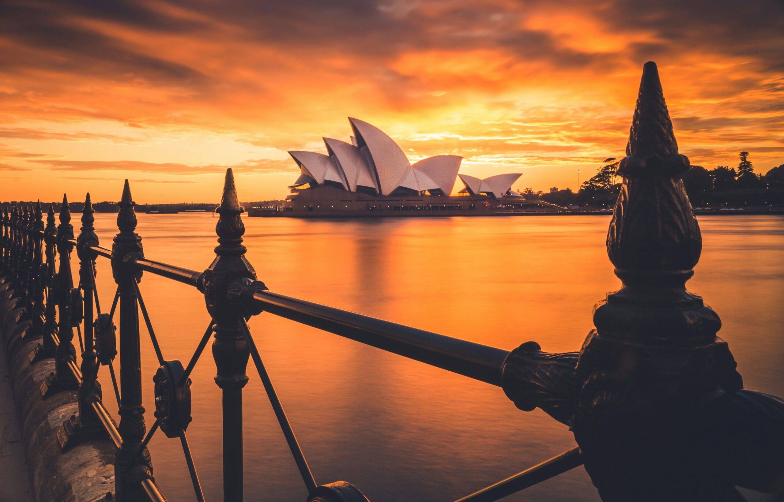 Hello World Featured Image